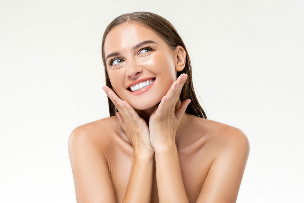 patient with microlaserpeel treatment