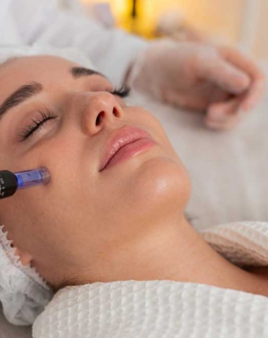 patient with microneedling treatment